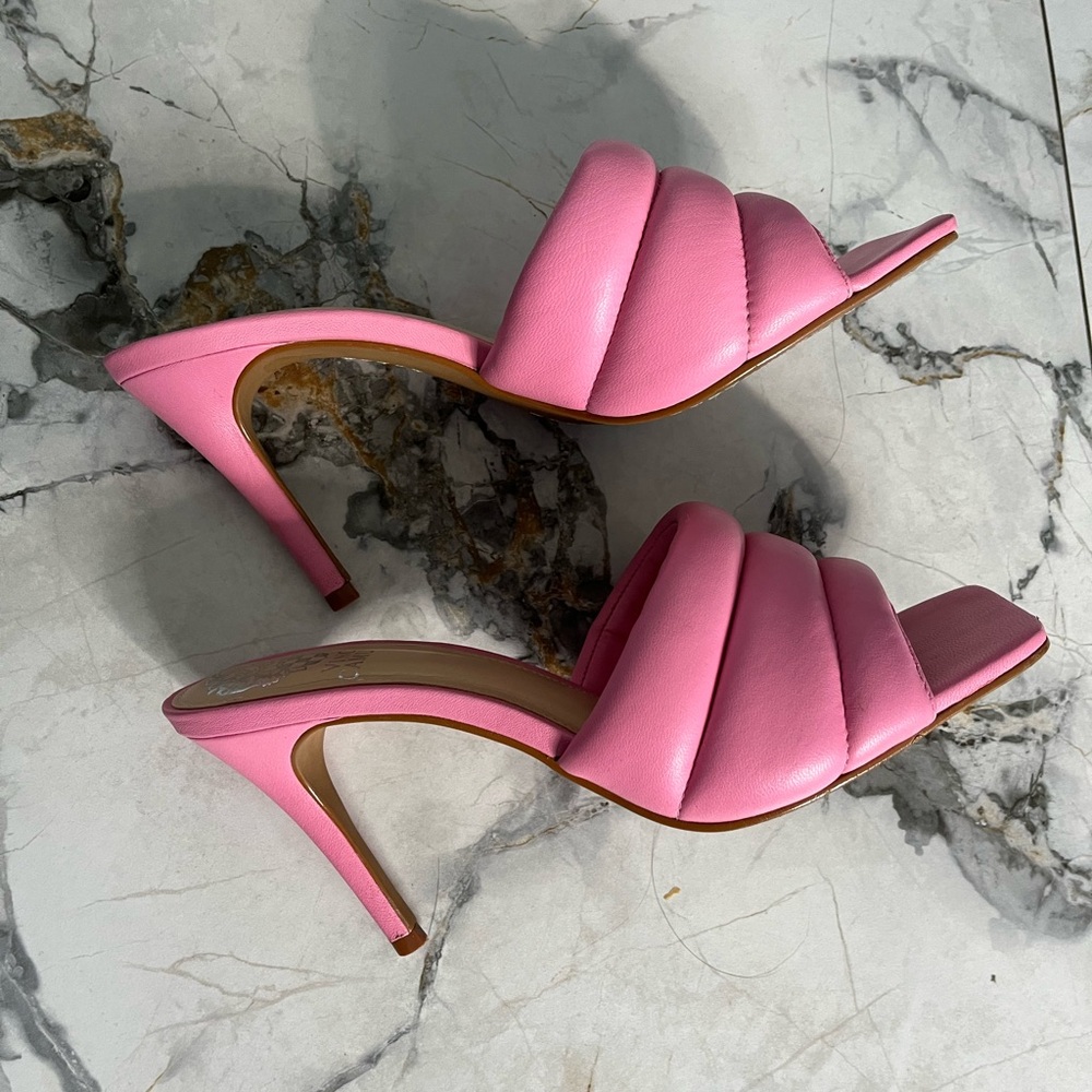 Vince Camuto Bubblegum Pink Heeled Mules, sz.9